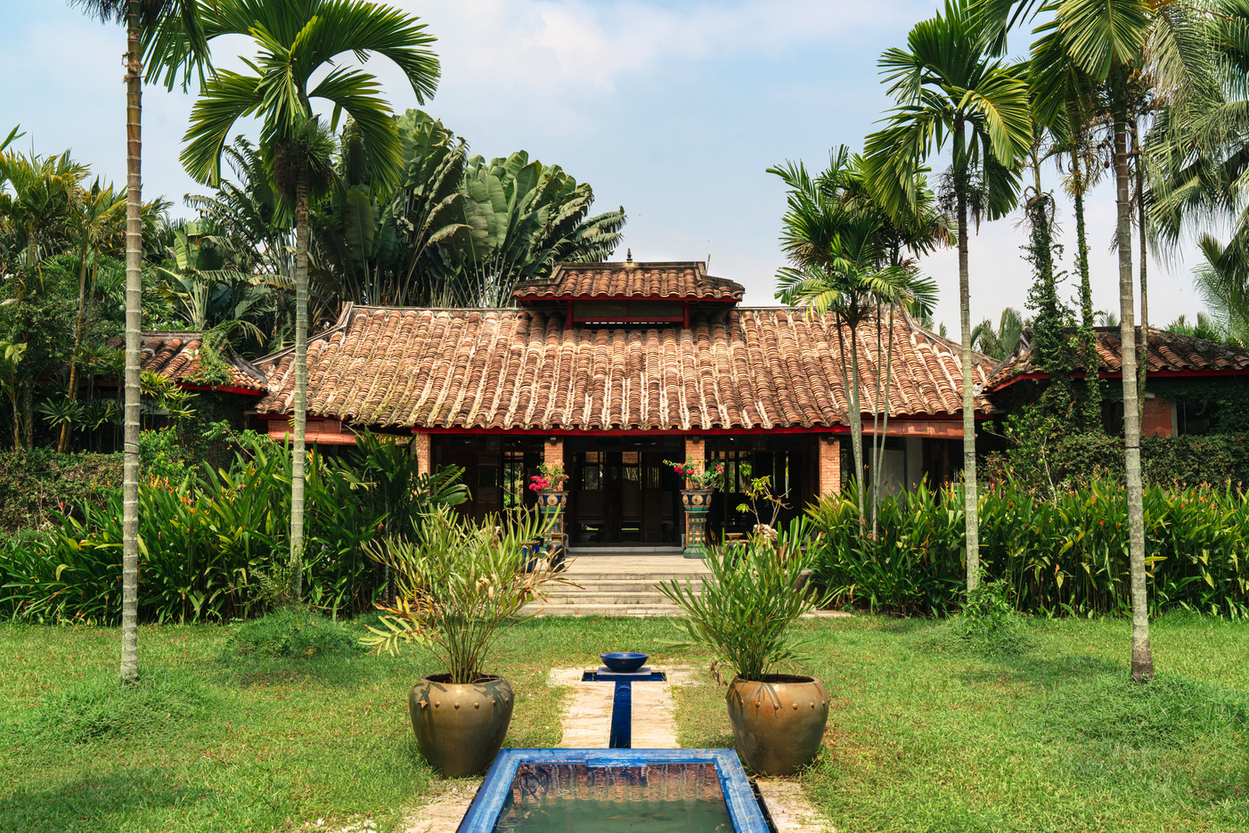 Nhà rường cổ Annam Retreat