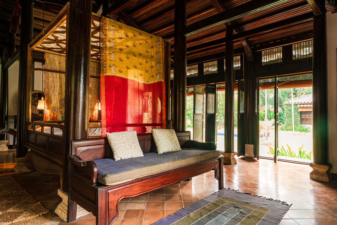 Bữa cơm tối nhà Annam